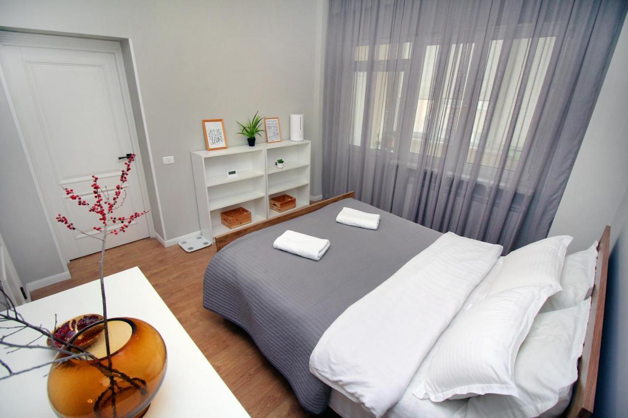 Perfect Spacious Apartment 356 Almatî Exterior foto